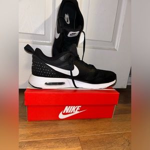 2015 Air Max Tavas ‘Black’